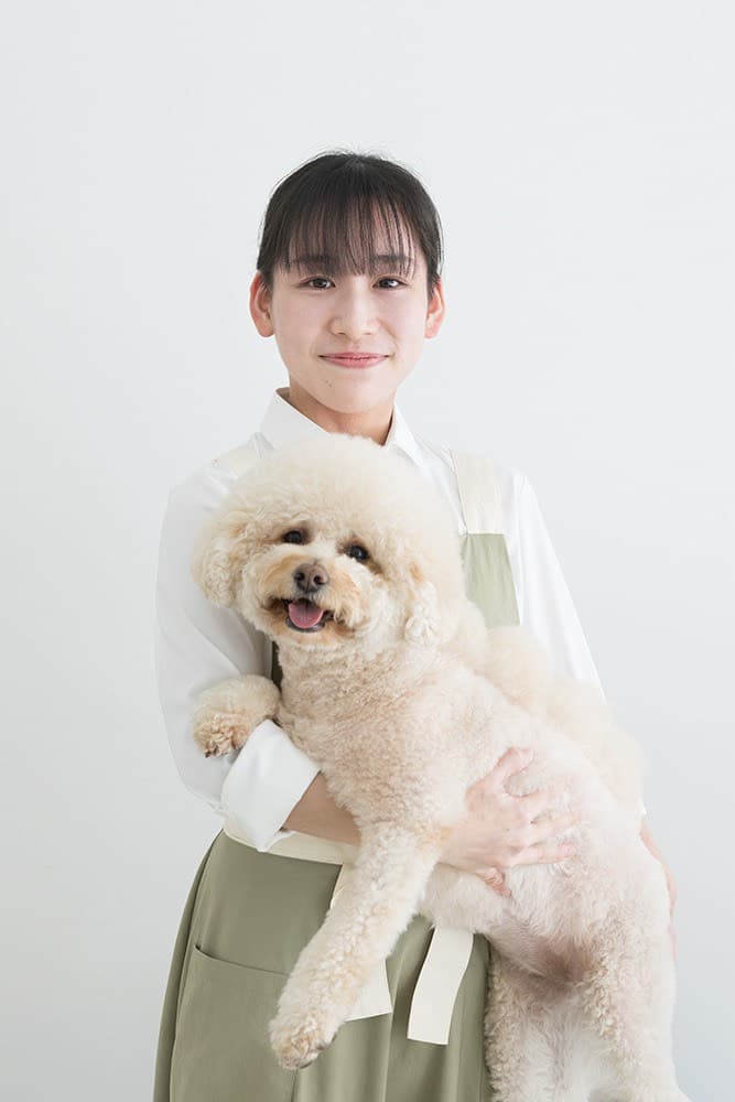 トリマー 林茅乃